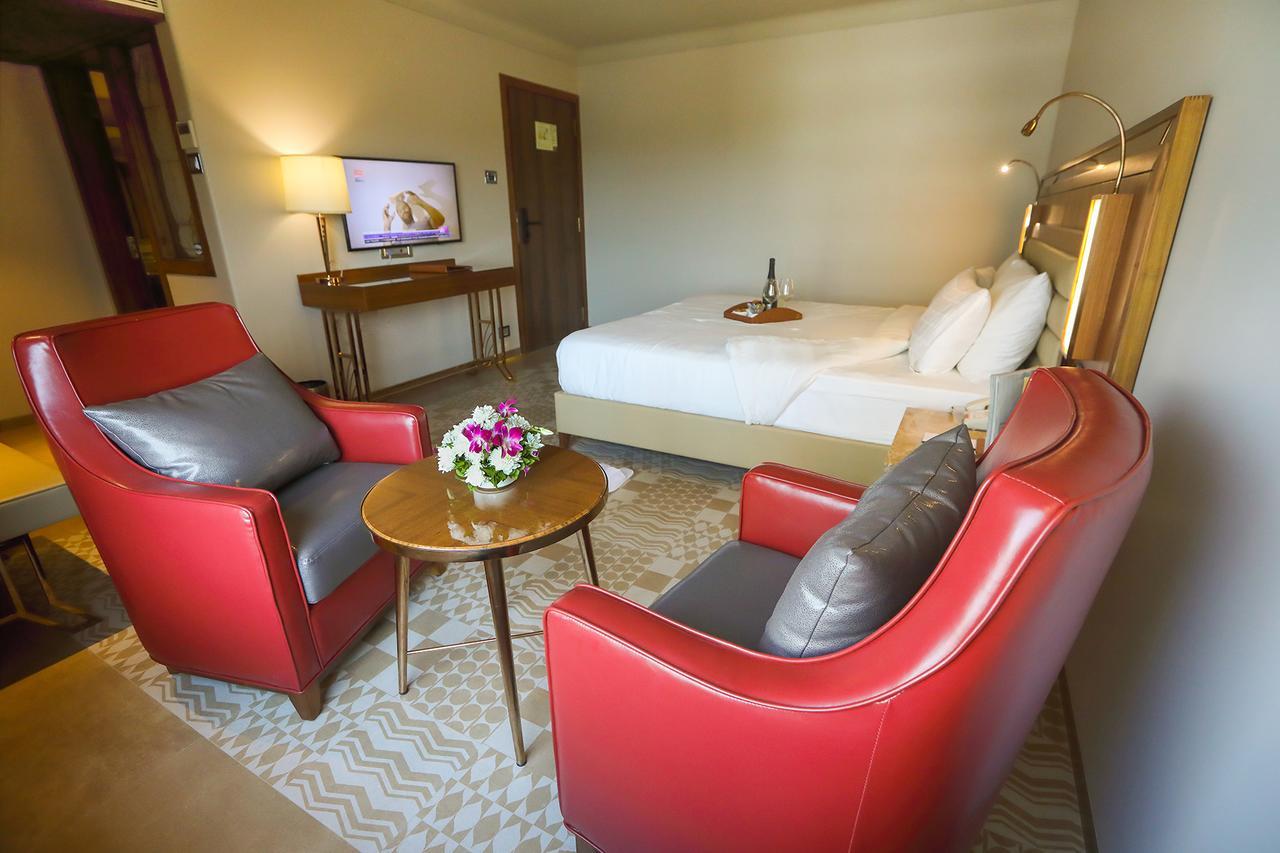 The Grandeur Boutique Hotel Mumbai Kültér fotó